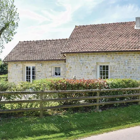 Holiday home In With Kitchen